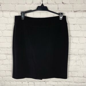 Elegantissimo Black Knee Length Pull On Skirt Size 6